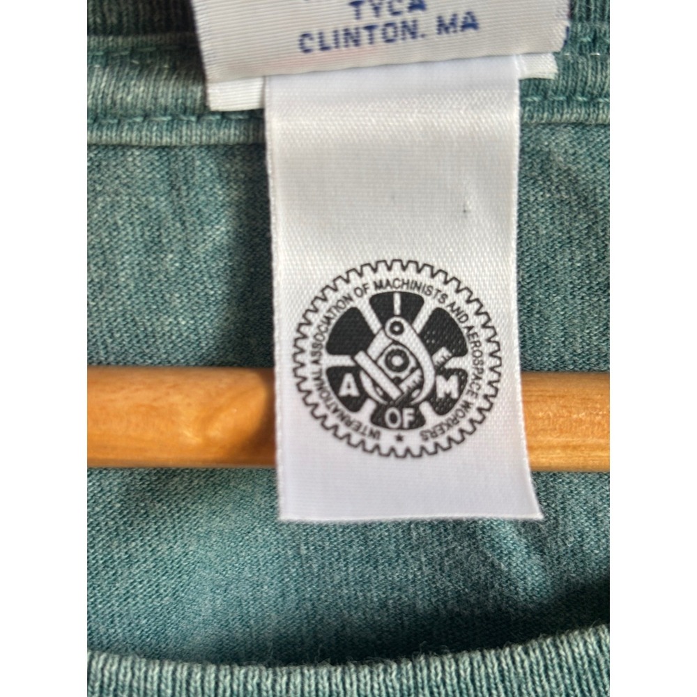 Tyca Westport Massachusetts 02790 Embossed Graphic T-Shirt Mens XL Teal USA Made - Picture 5 of 6